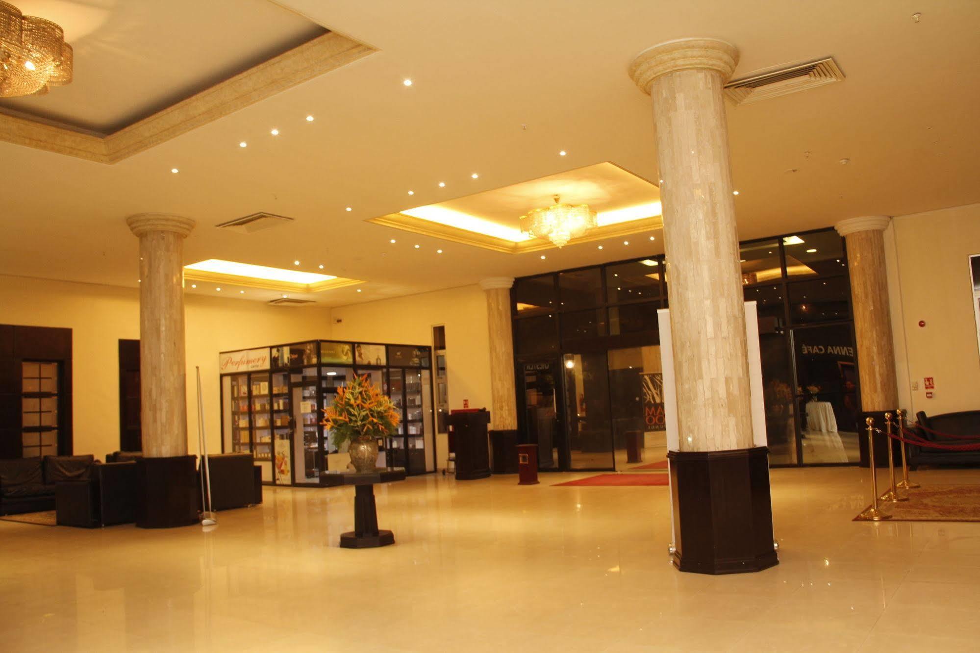 Transcorp Hotels Calabar Eksteriør billede